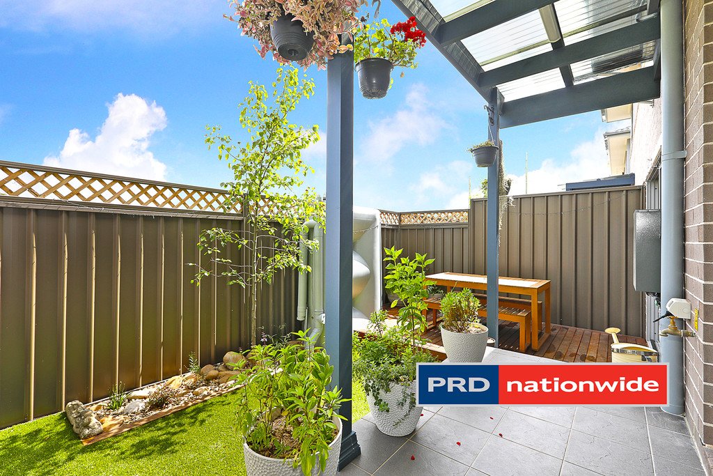 4/92-94 Great Western Highway KINGSWOOD 11