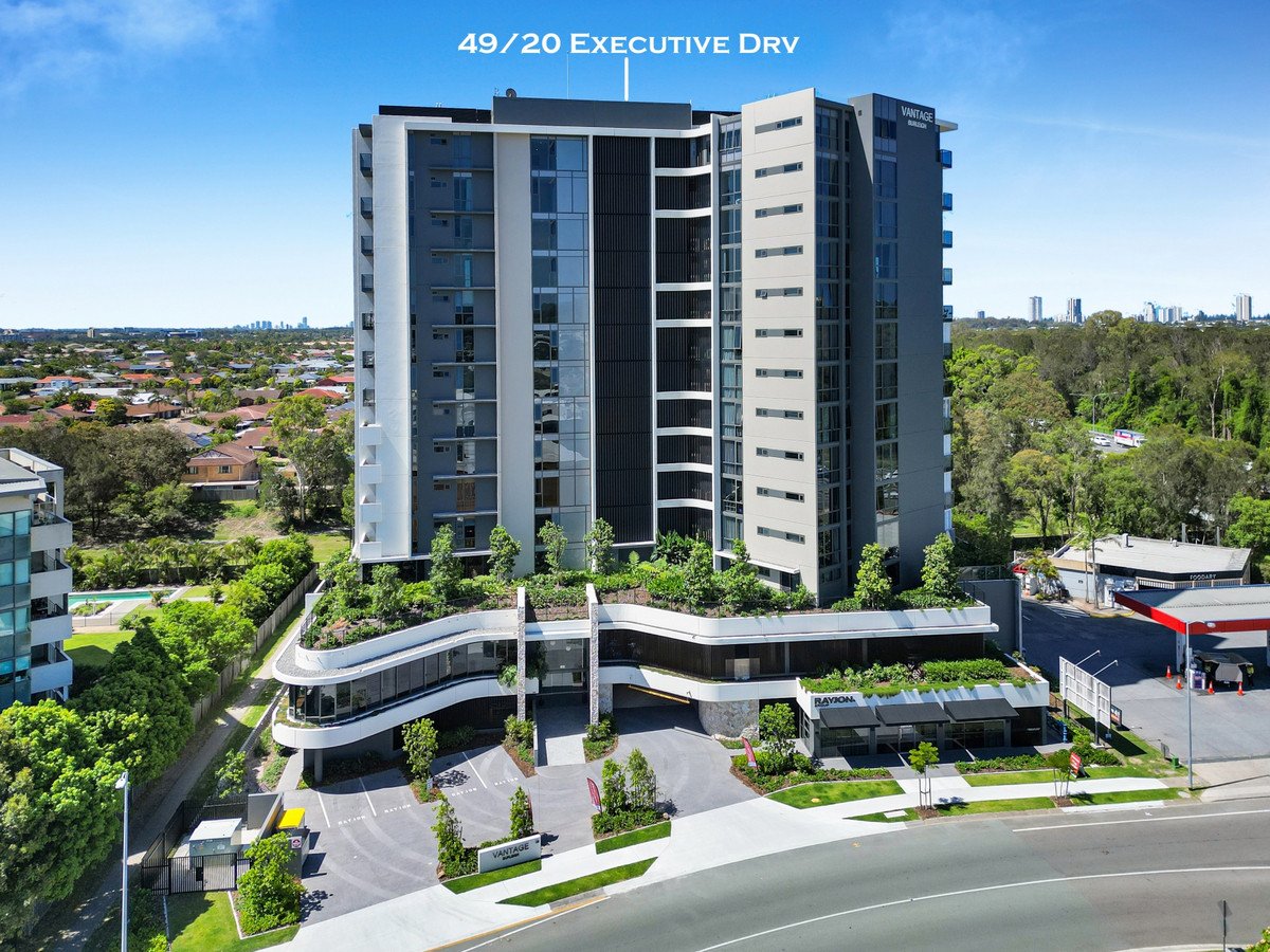 49/20 Executive Drive Burleigh Waters 2