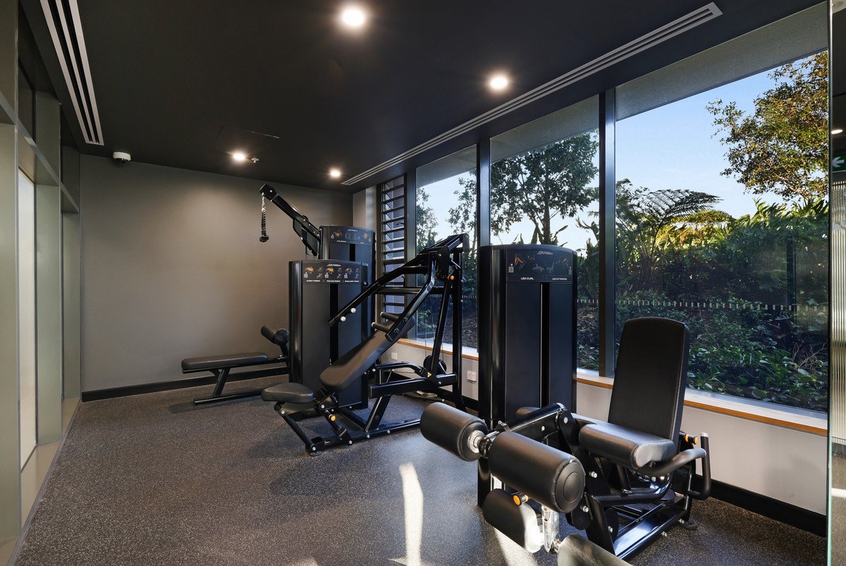 49/20 Executive Drive Burleigh Waters 14