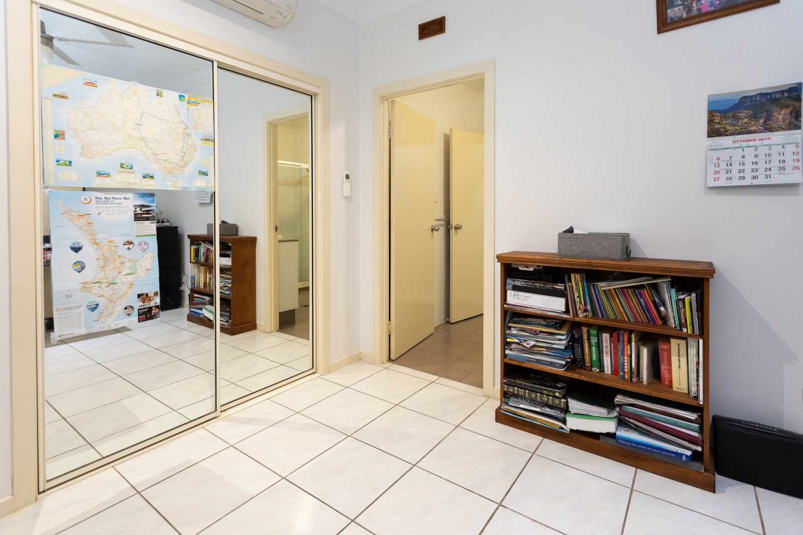 49/21 Shute Harbour Road CANNONVALE 9