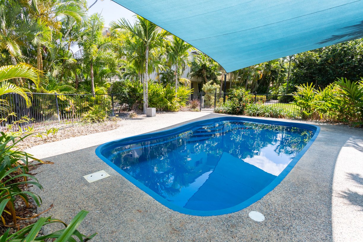 49/21 Shute Harbour Road CANNONVALE 12