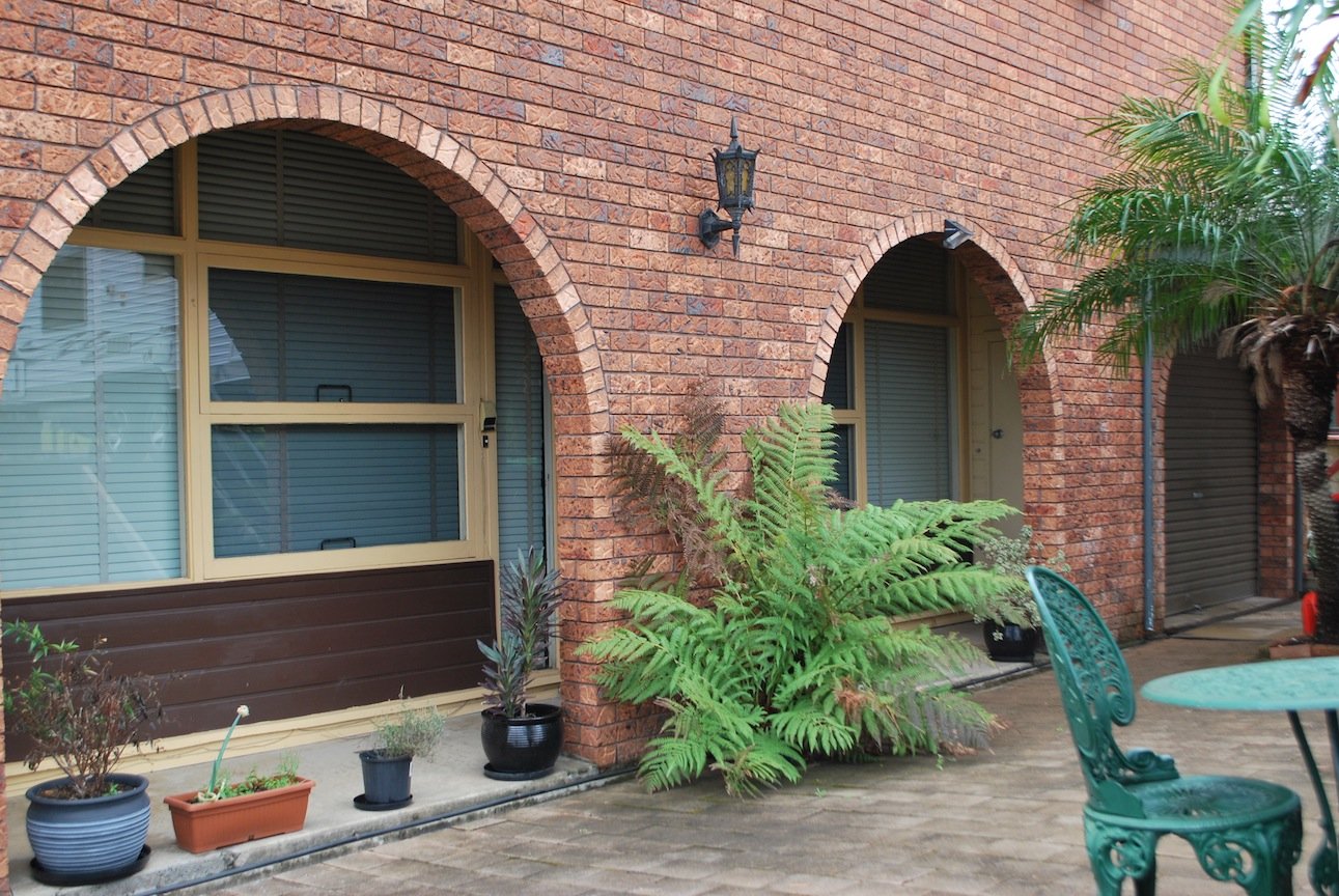 492a Henry Lawson Drive EAST HILLS 1