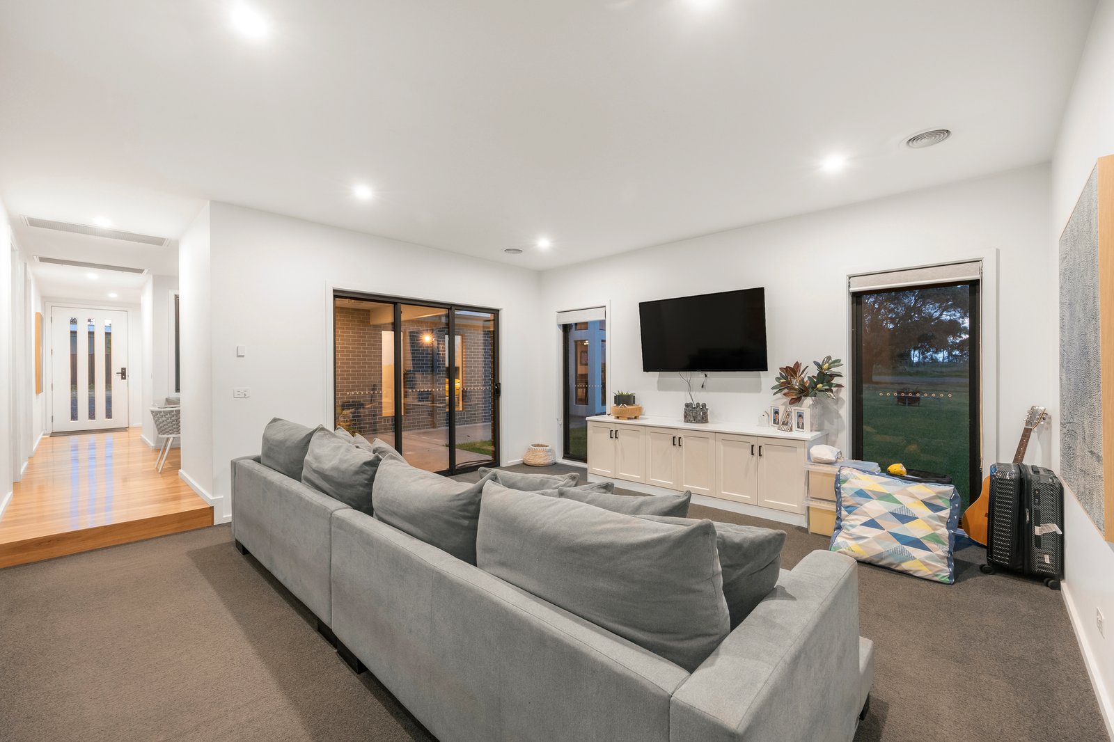 Gallery: 493 Greenhalghs Road