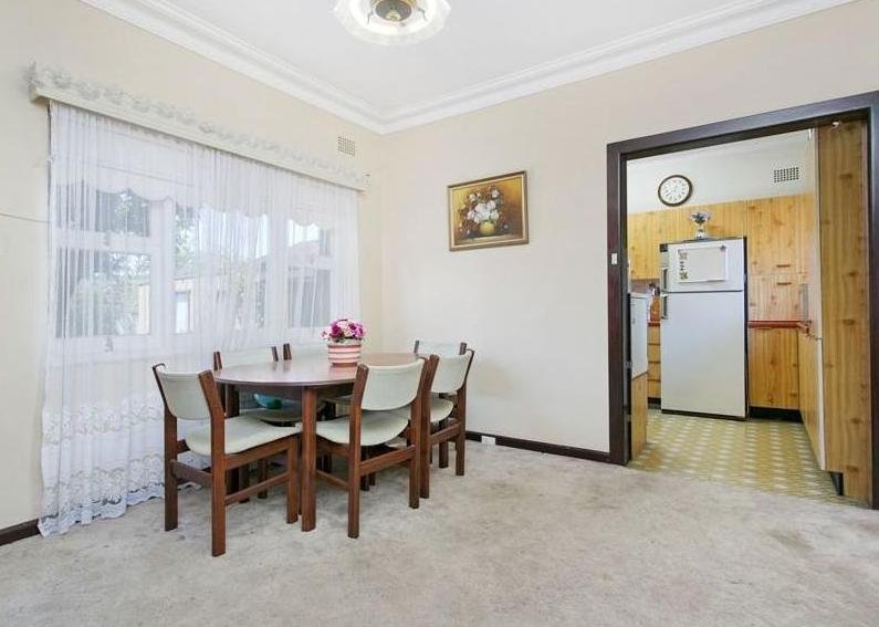 493 Kingsway  MIRANDA 4