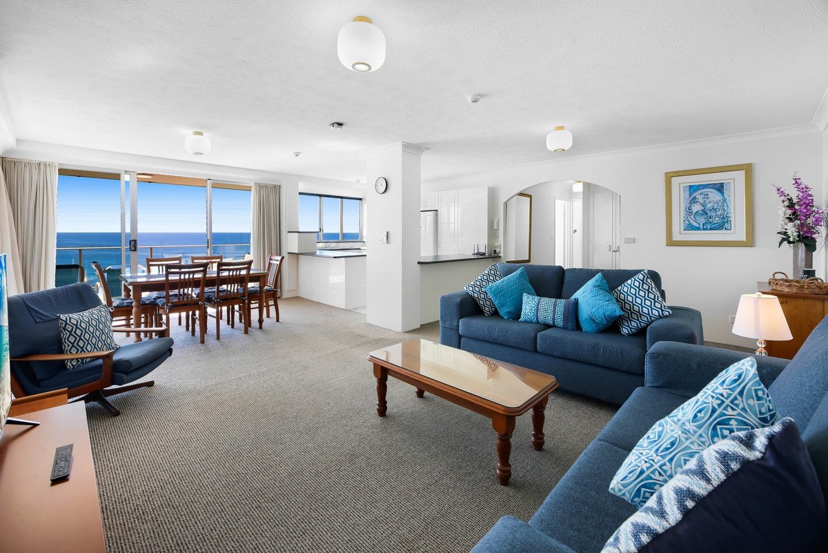 49/30-40 The Esplanade Burleigh Heads 3