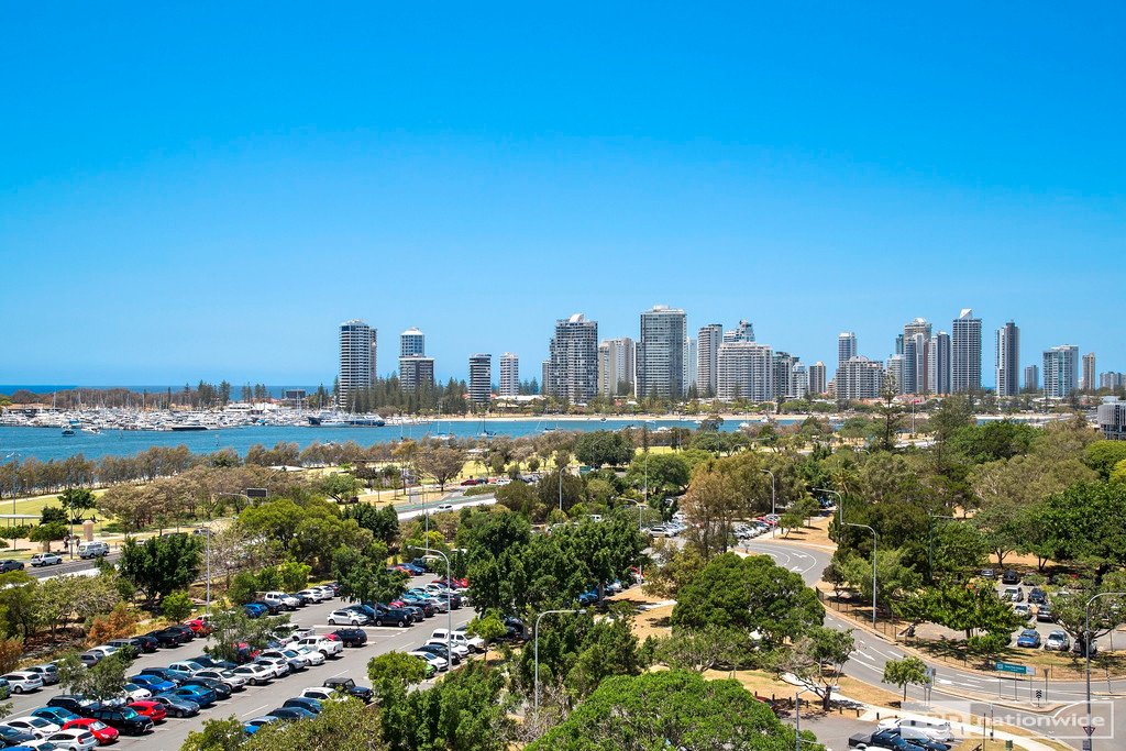 49/30 Marine Parade SOUTHPORT 10