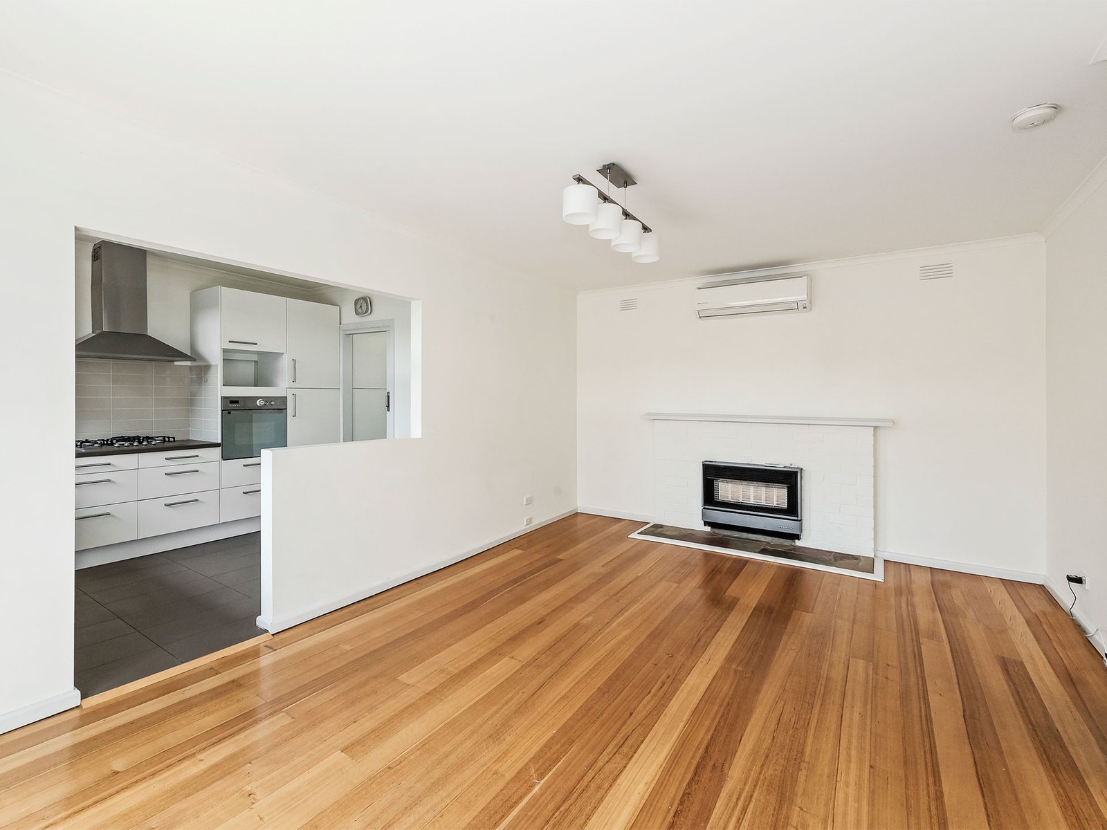 Gallery: 4/94 Bay Road