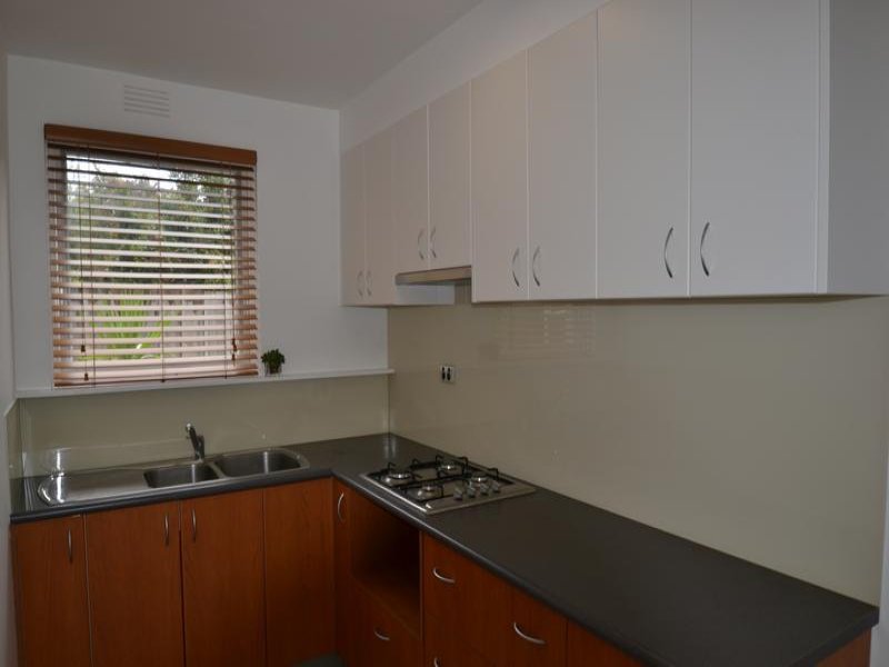 Gallery: 4/94 Beach Road