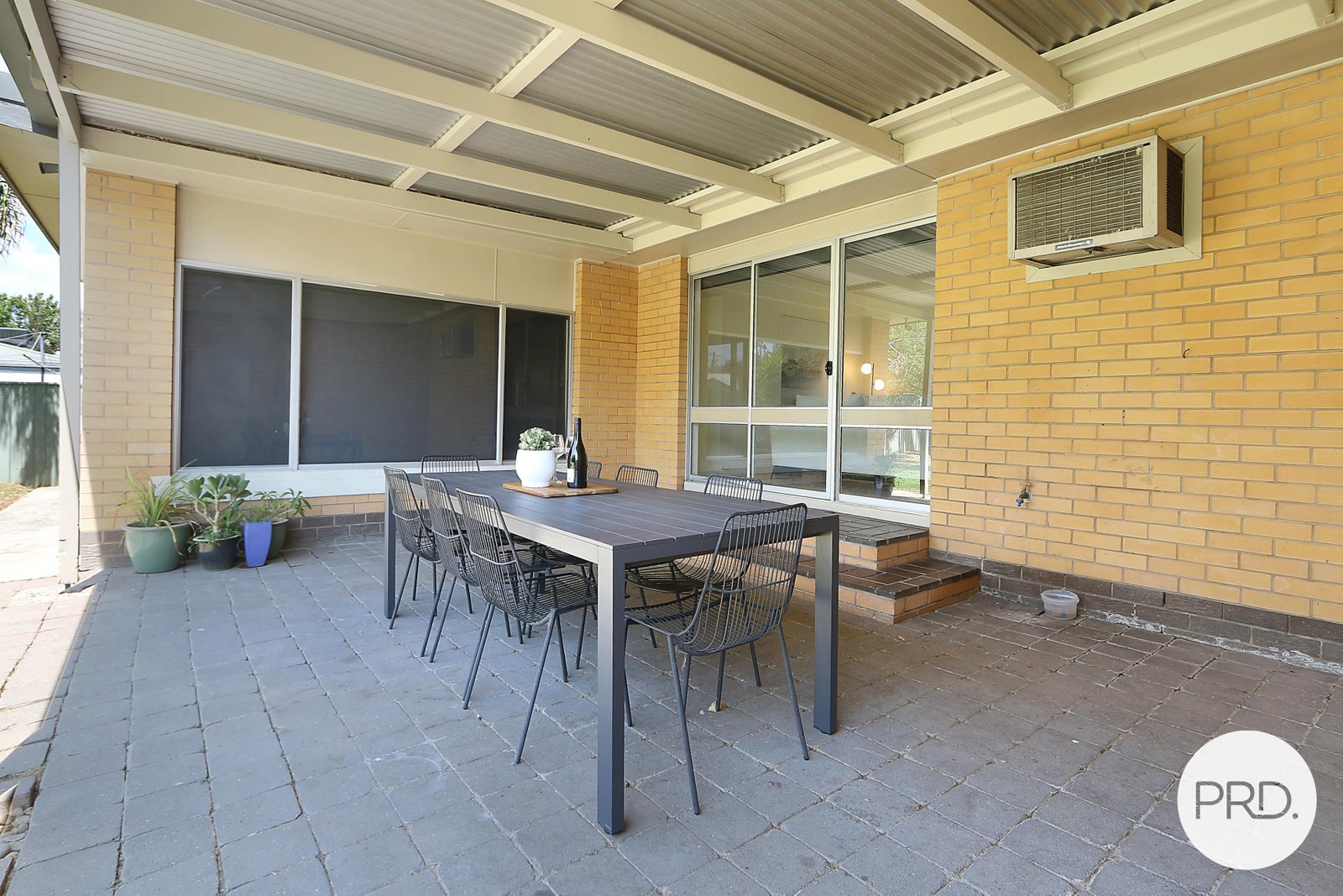 494 Hartley Street LAVINGTON 19