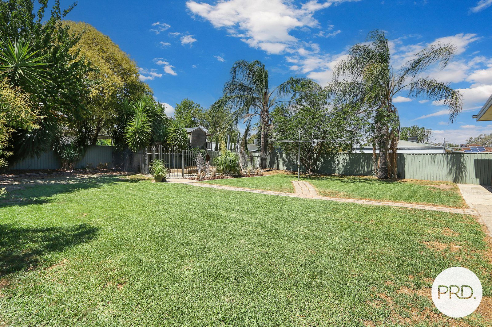 494 Hartley Street LAVINGTON 21