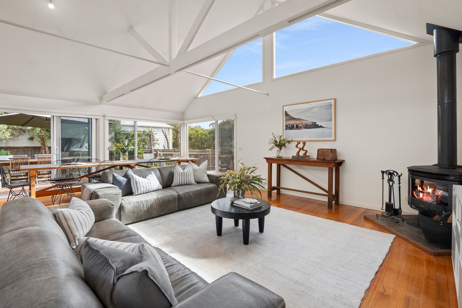 Gallery: 495 Dundas Street