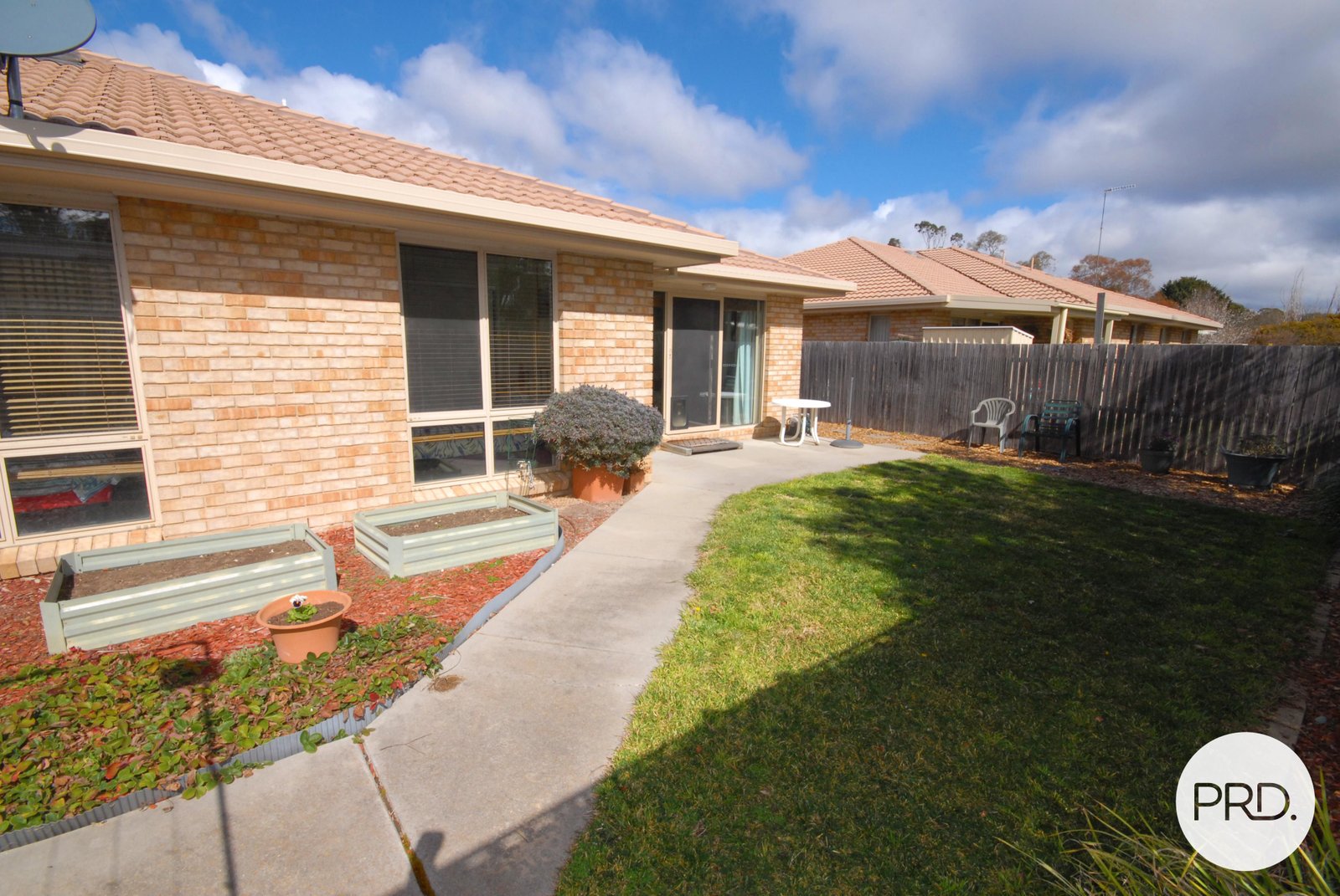 4/95 Ellendon Street BUNGENDORE 10