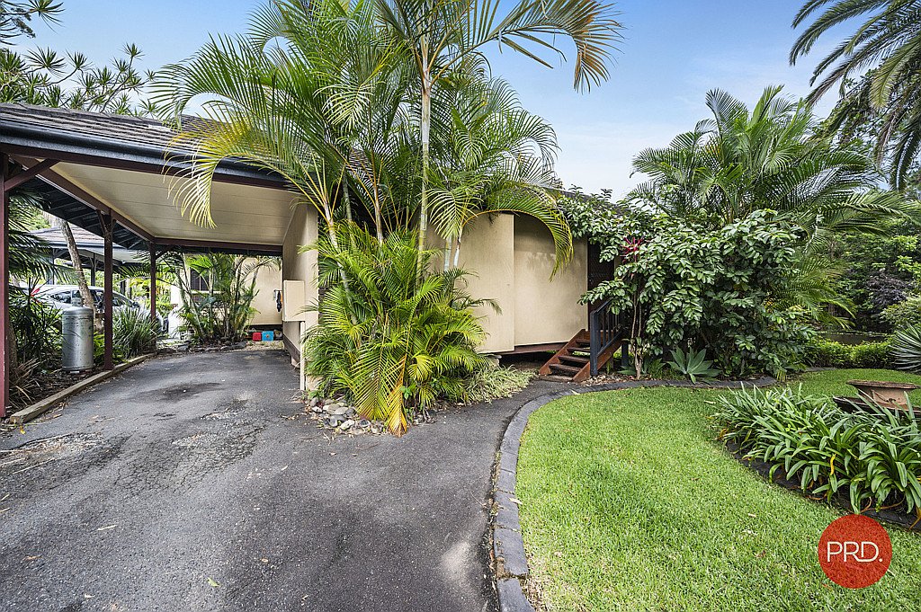 4/95 James Small Drive KORORA 3