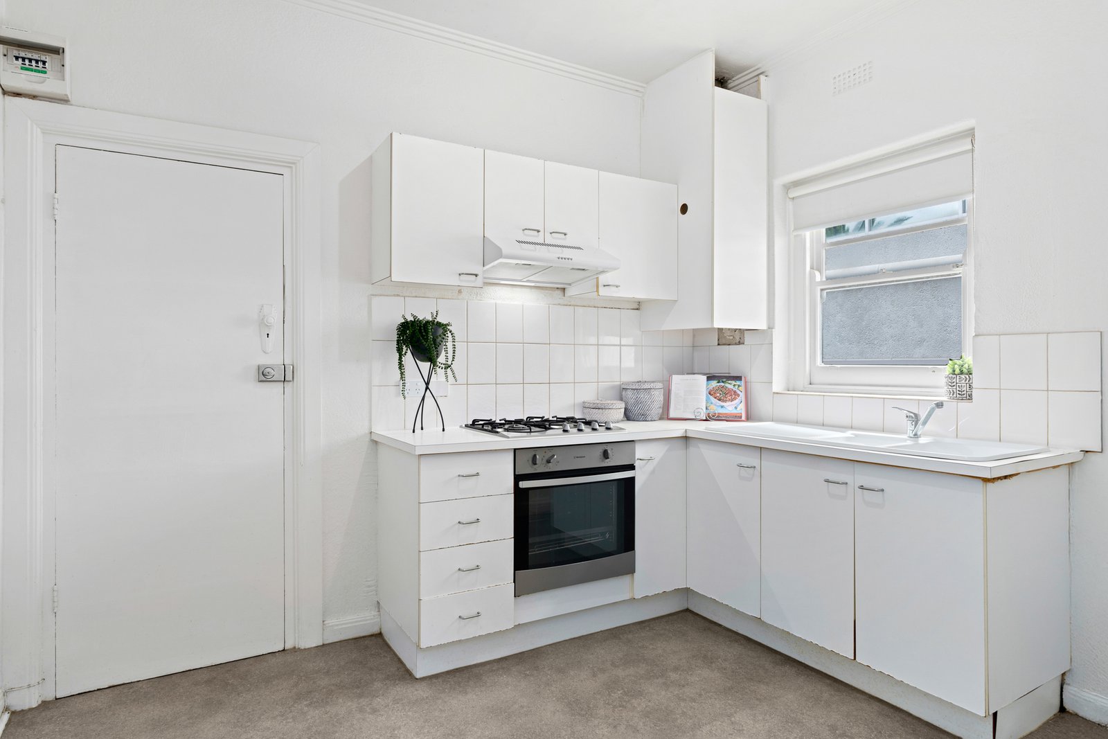 Real Estate and Property in 4/95A Alma Road, St Kilda East, VIC