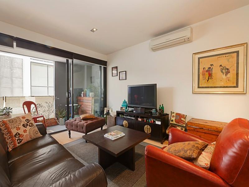 Gallery: 4/96 Bay Street
