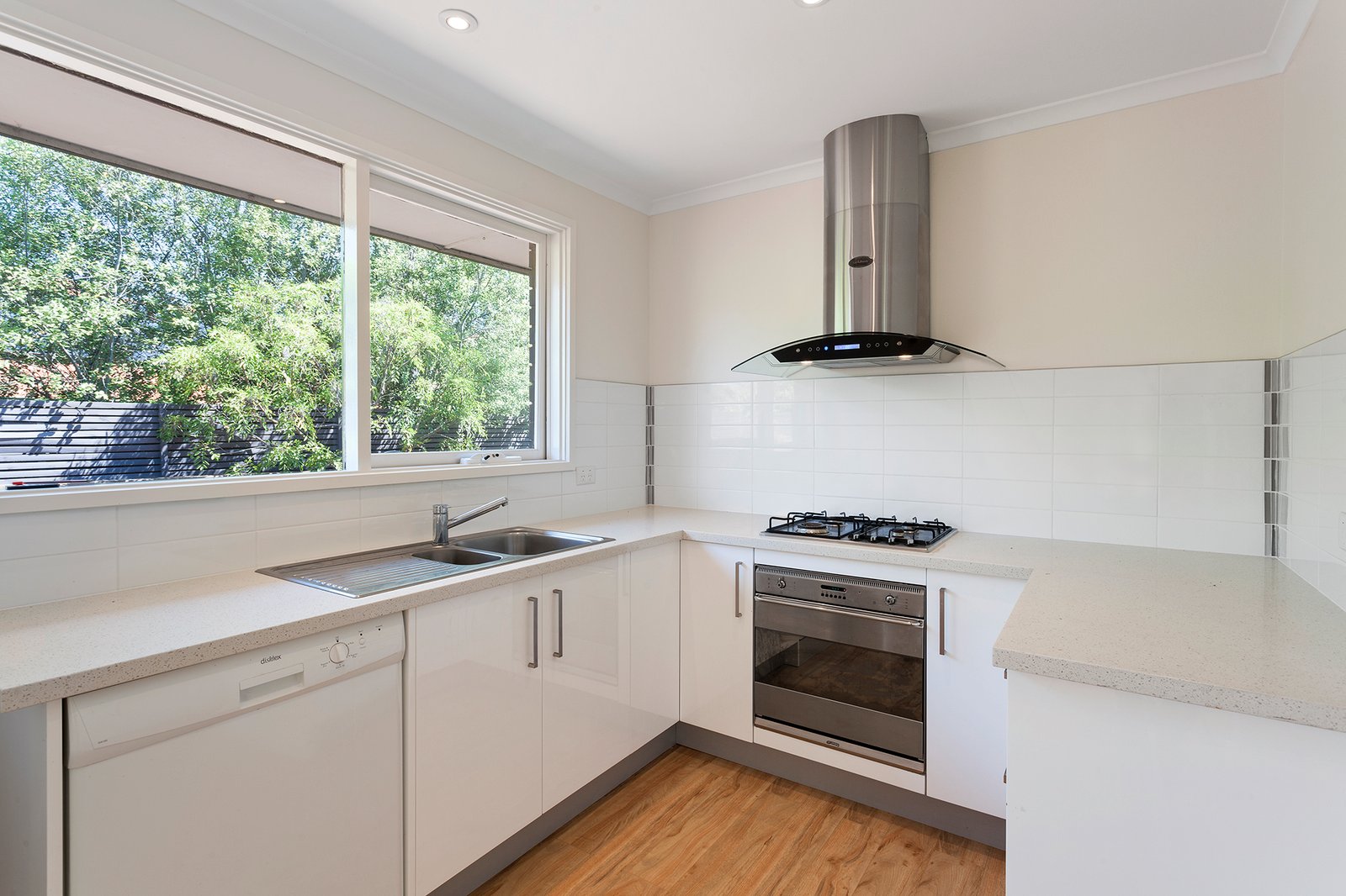 Gallery: 4/96 Brewer Road