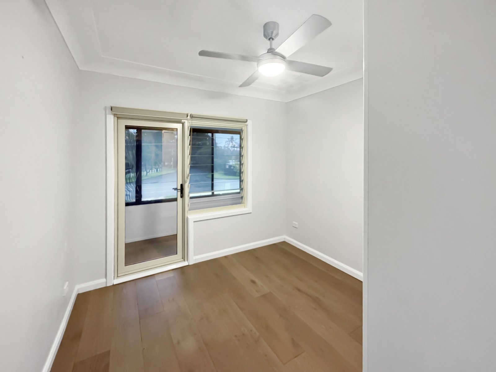 496 Ocean Drive LAURIETON 7