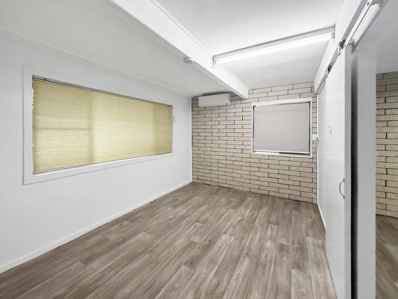 496 Ocean Drive LAURIETON 13