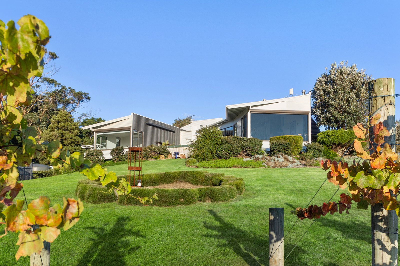 Gallery: 496 Purves Road