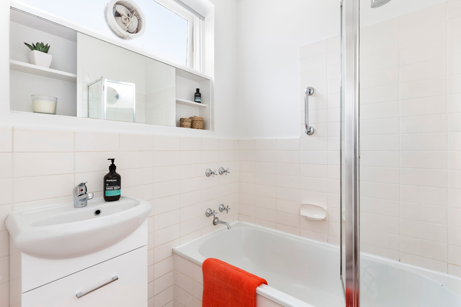 Gallery: 49/6 Williams Road