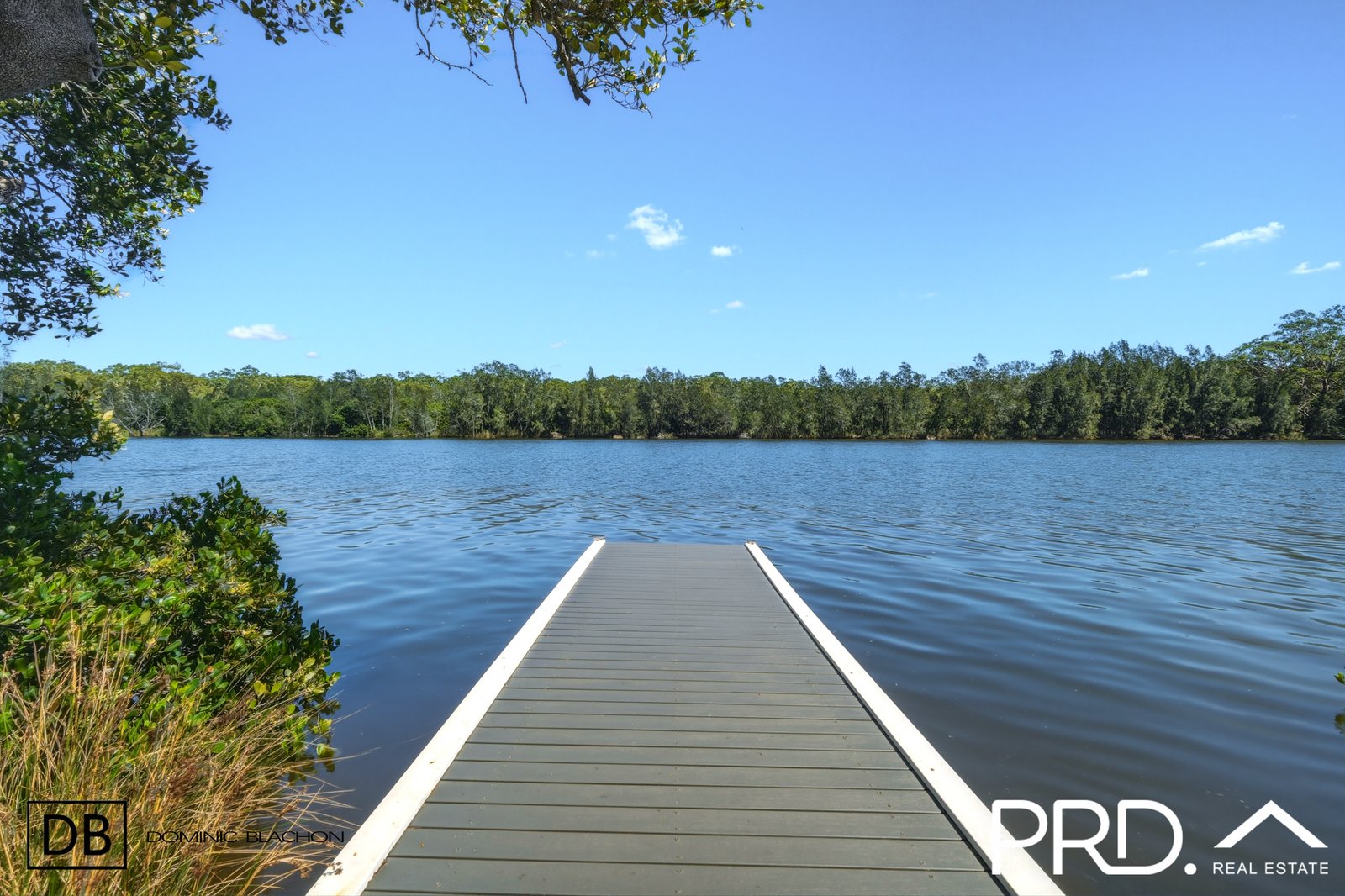 498 Henry Lawson Drive EAST HILLS 1