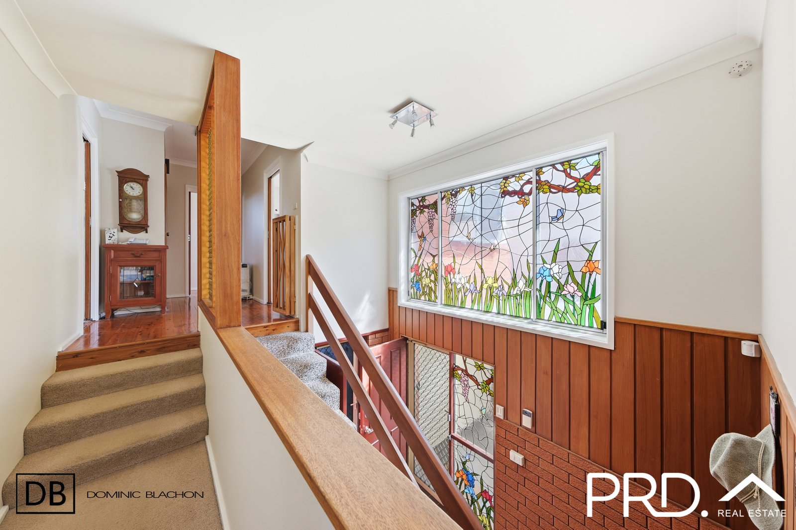 498 Henry Lawson Drive EAST HILLS 5