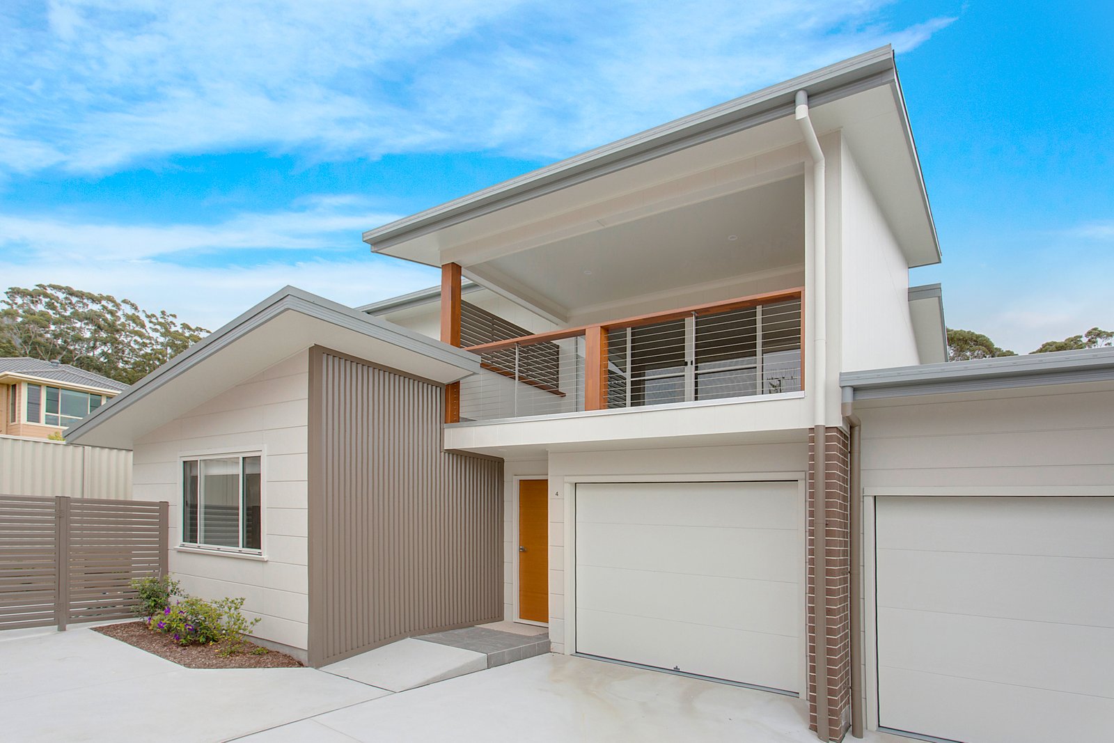 4/98 Lord Street LAURIETON 1