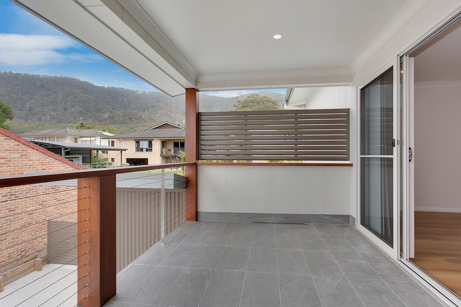 4/98 Lord Street LAURIETON 13