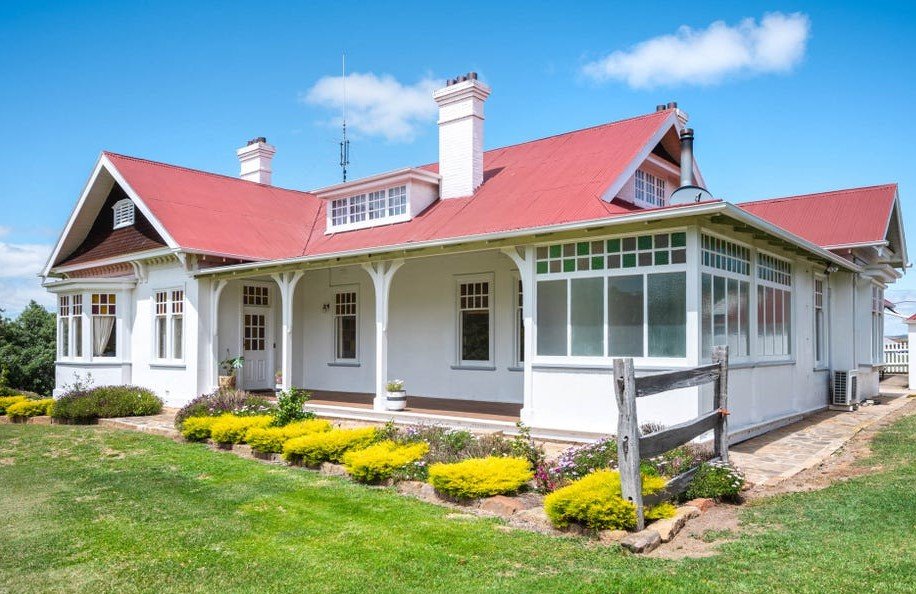 4981 Lyell Highway HAMILTON 1