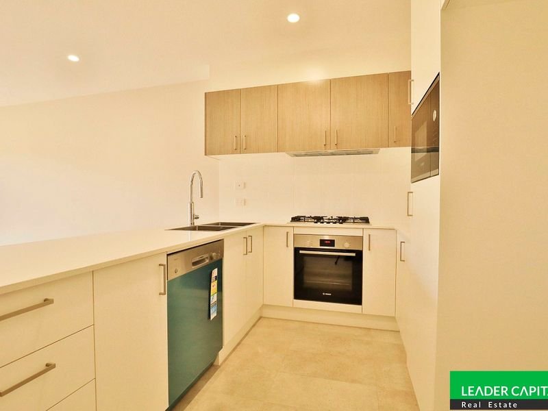 49/9 Braybrooke Street BRUCE 5