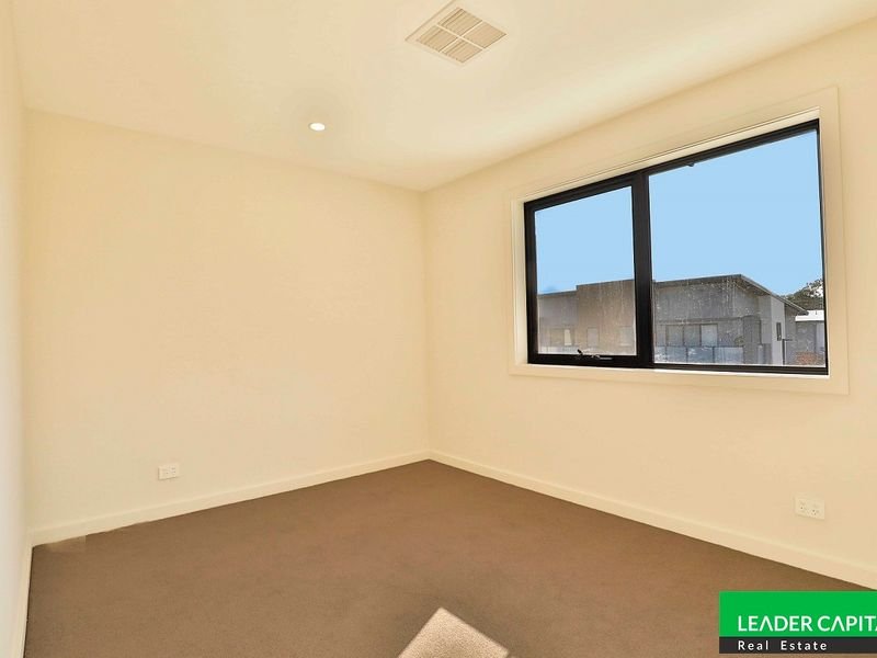 49/9 Braybrooke Street BRUCE 8