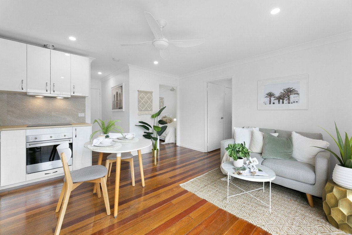 4/991 Gold Coast Highway Palm Beach 3