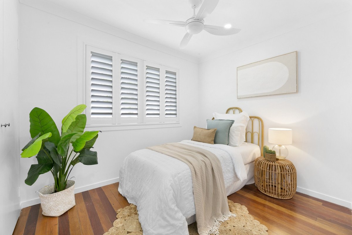 4/991 Gold Coast Highway Palm Beach 9