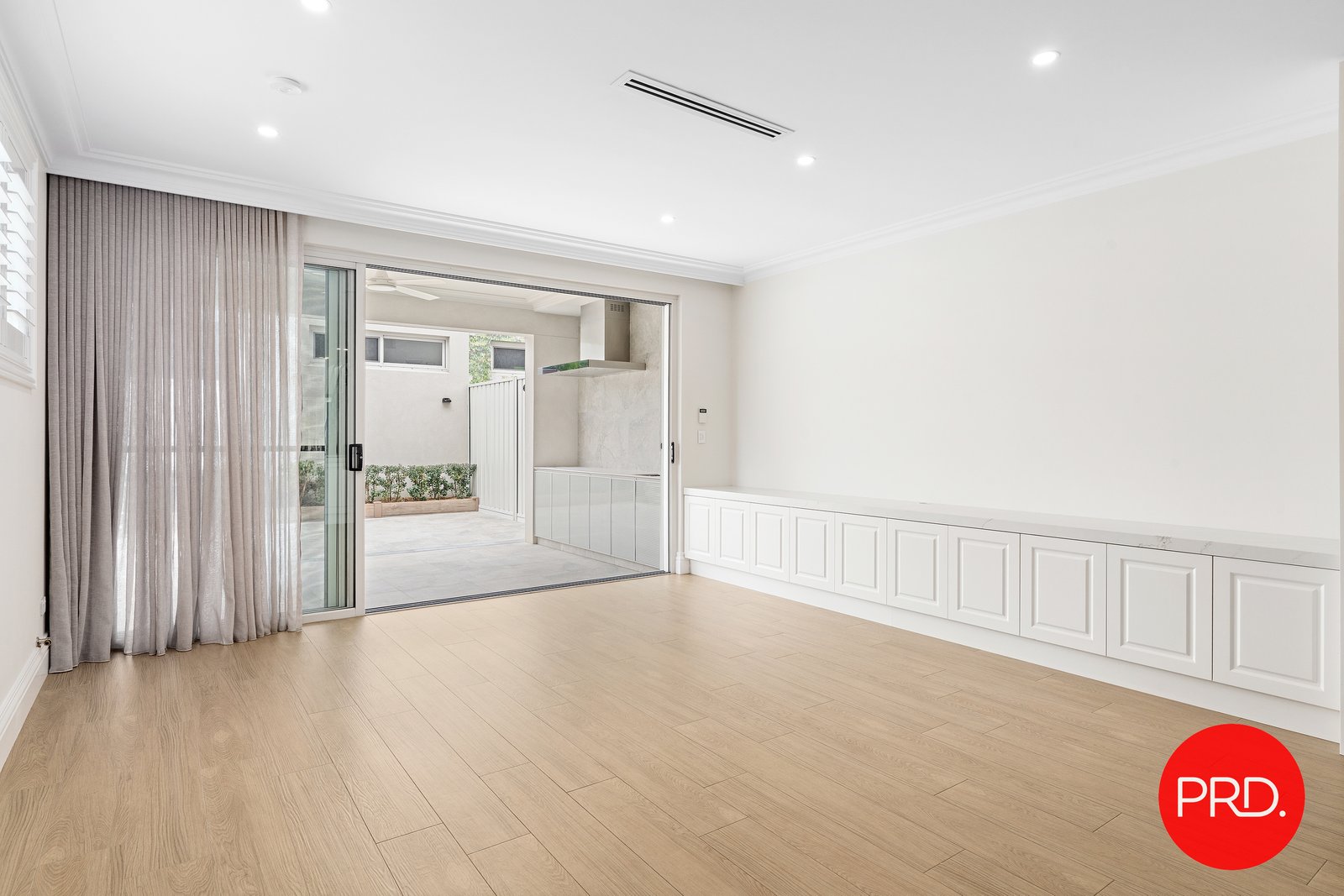 49B Berna Street CANTERBURY 3