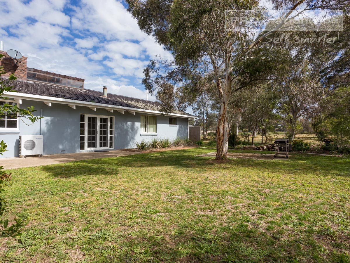 49B Bradman Drive BOOROOMA 7
