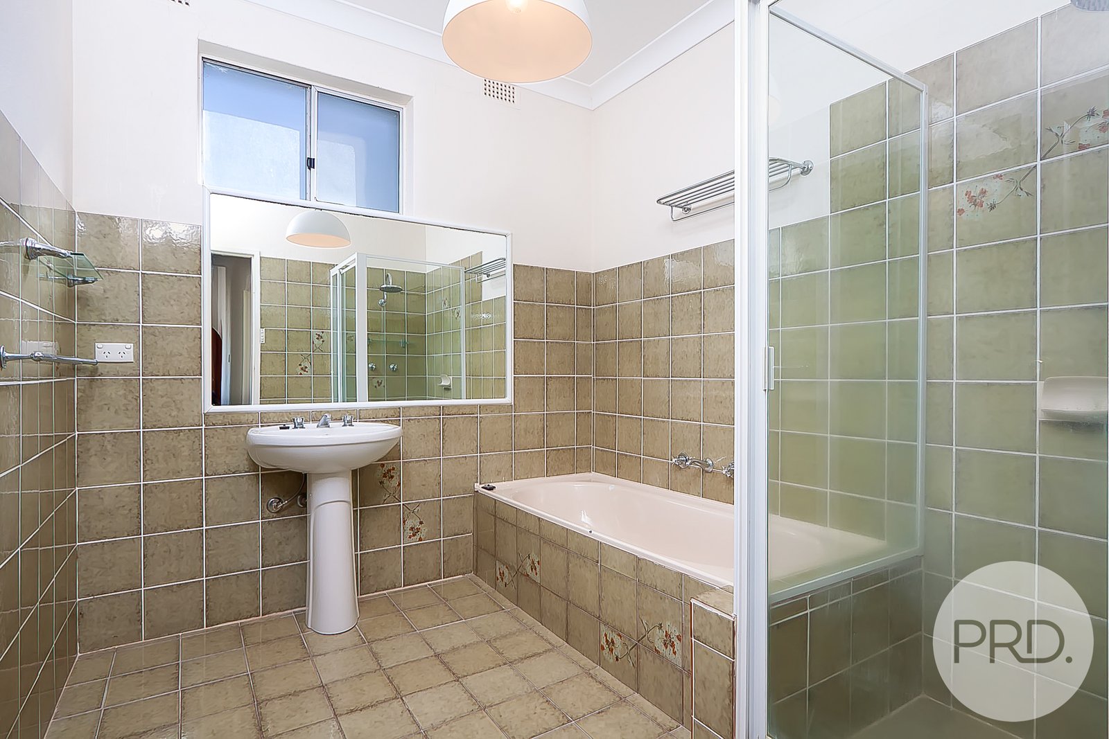 49B Bradman Drive BOOROOMA 6
