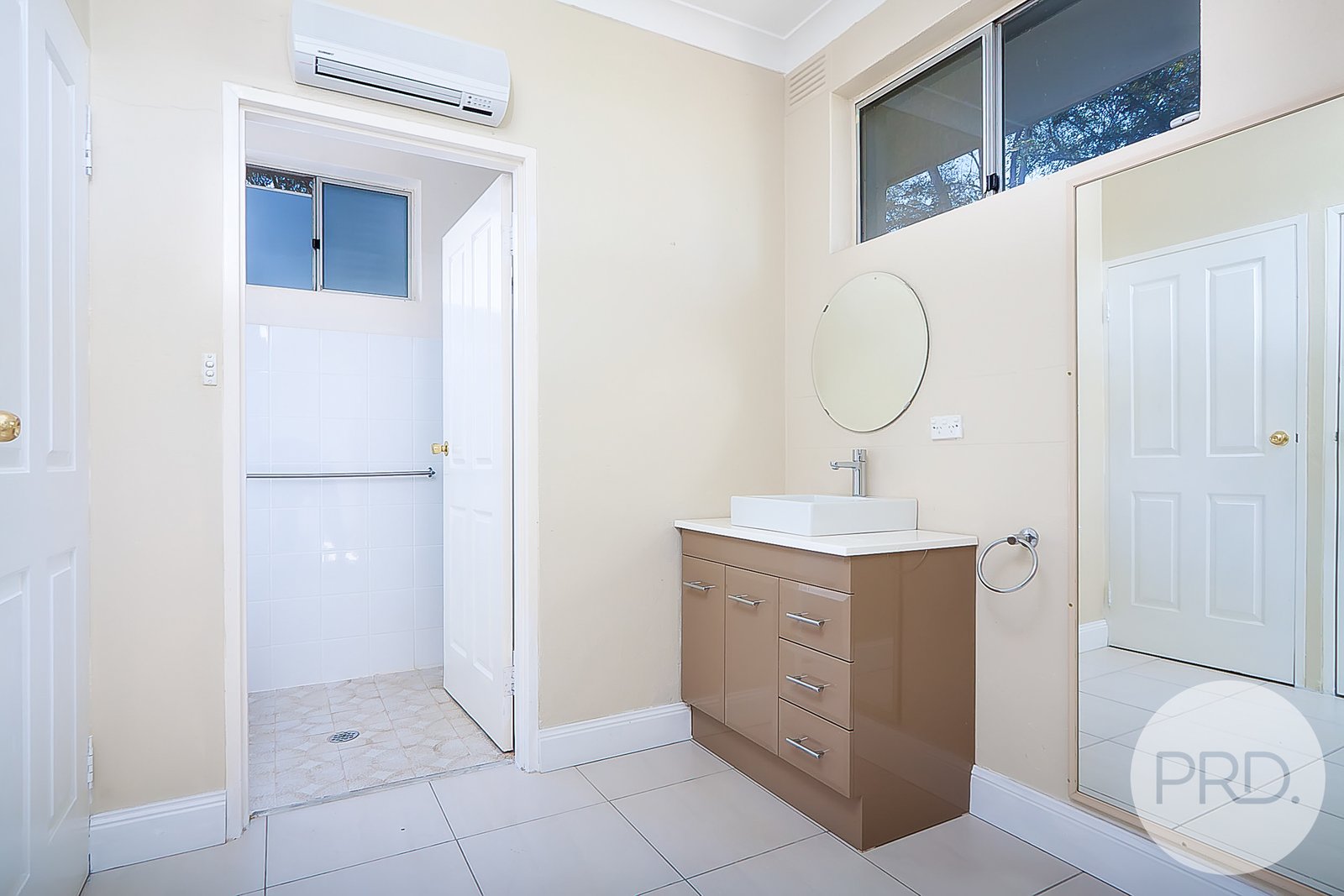 49B Bradman Drive BOOROOMA 7