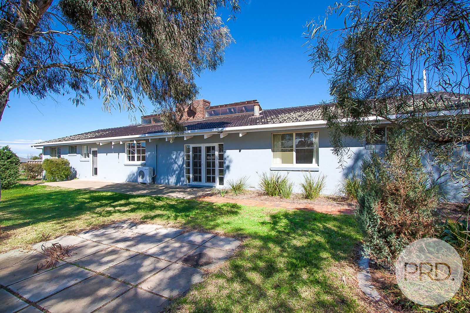 49B Bradman Drive BOOROOMA 9