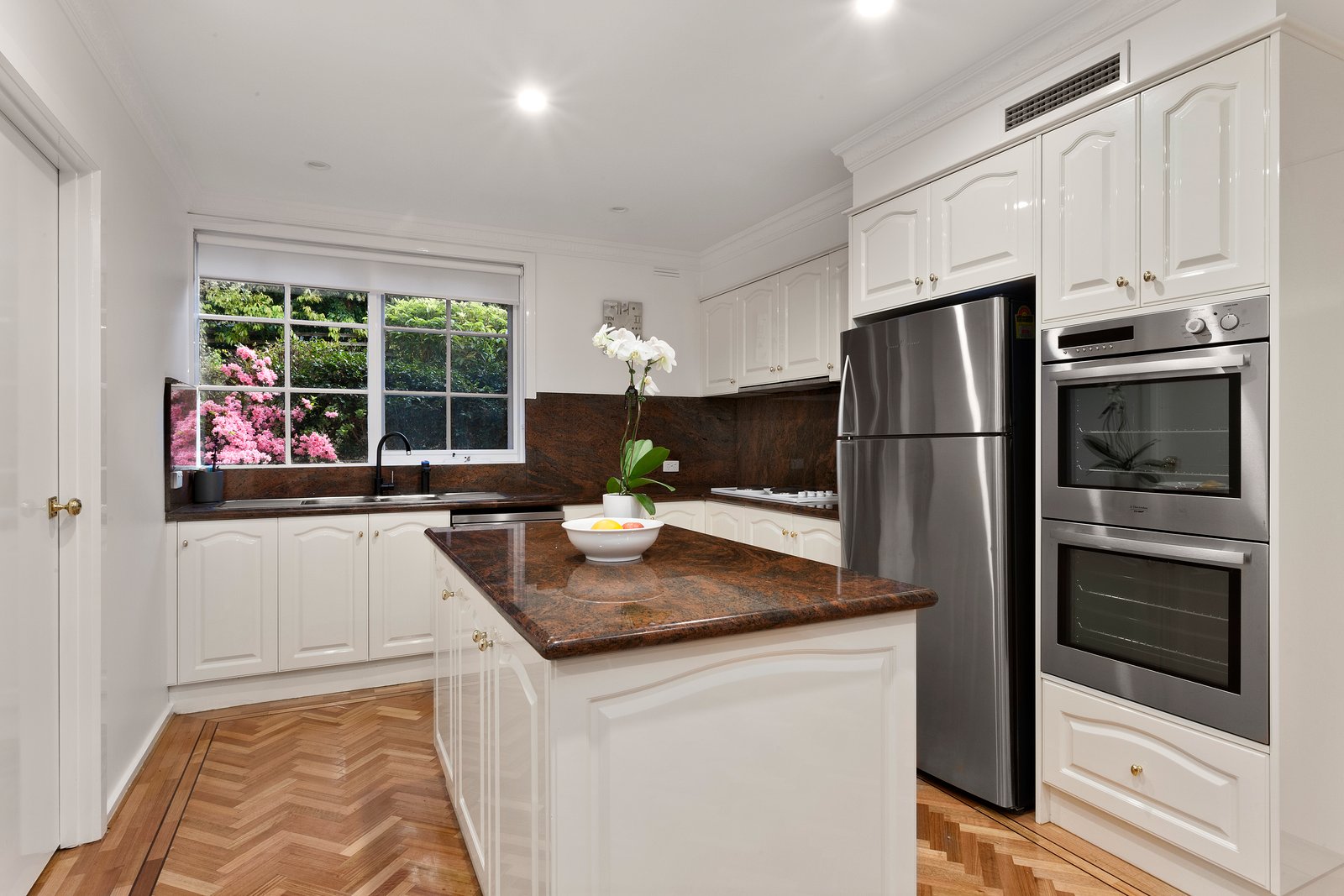 Real Estate and Property in 4A & 4B Canberra Road, Toorak, VIC