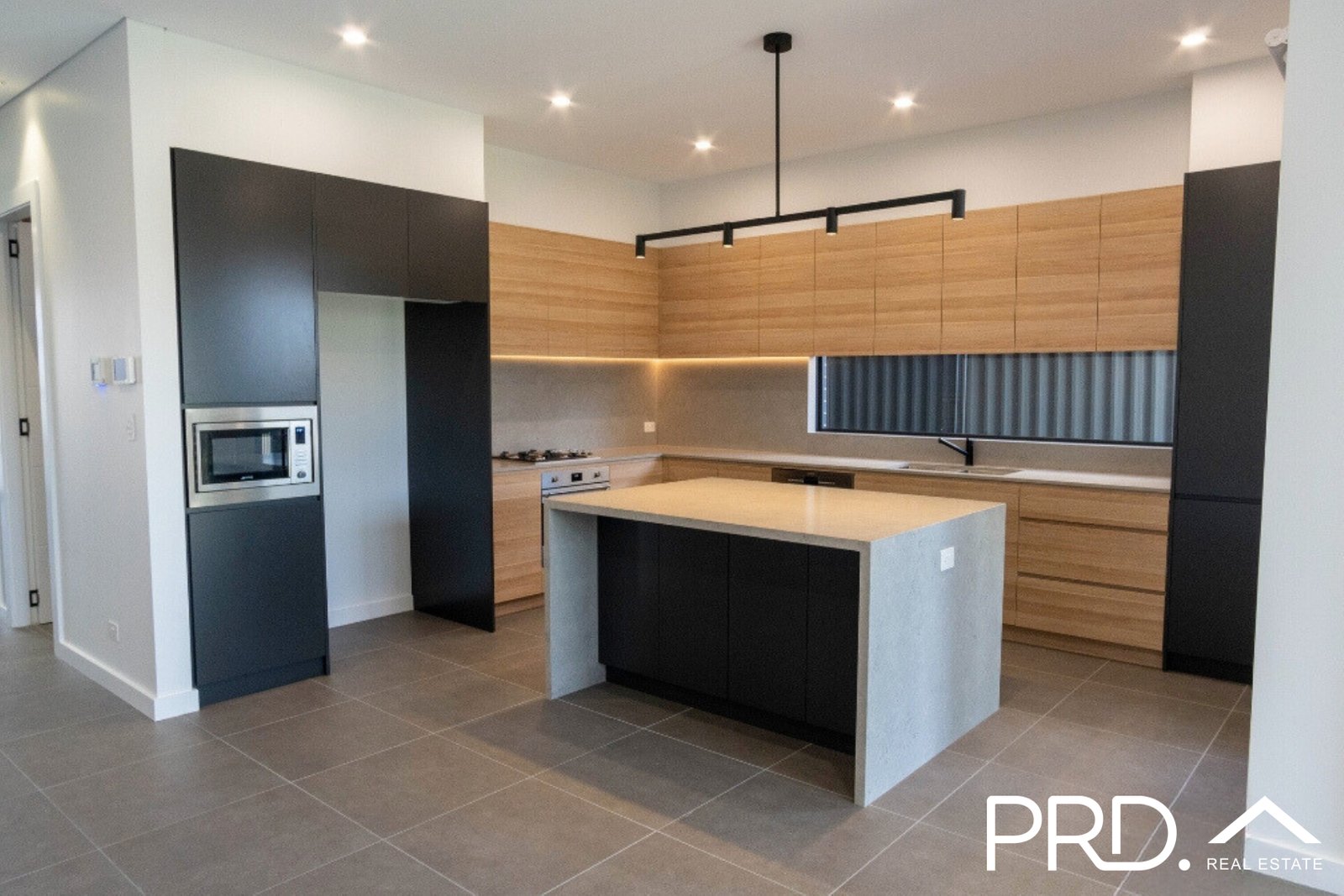 4a Alamein Road REVESBY HEIGHTS 3