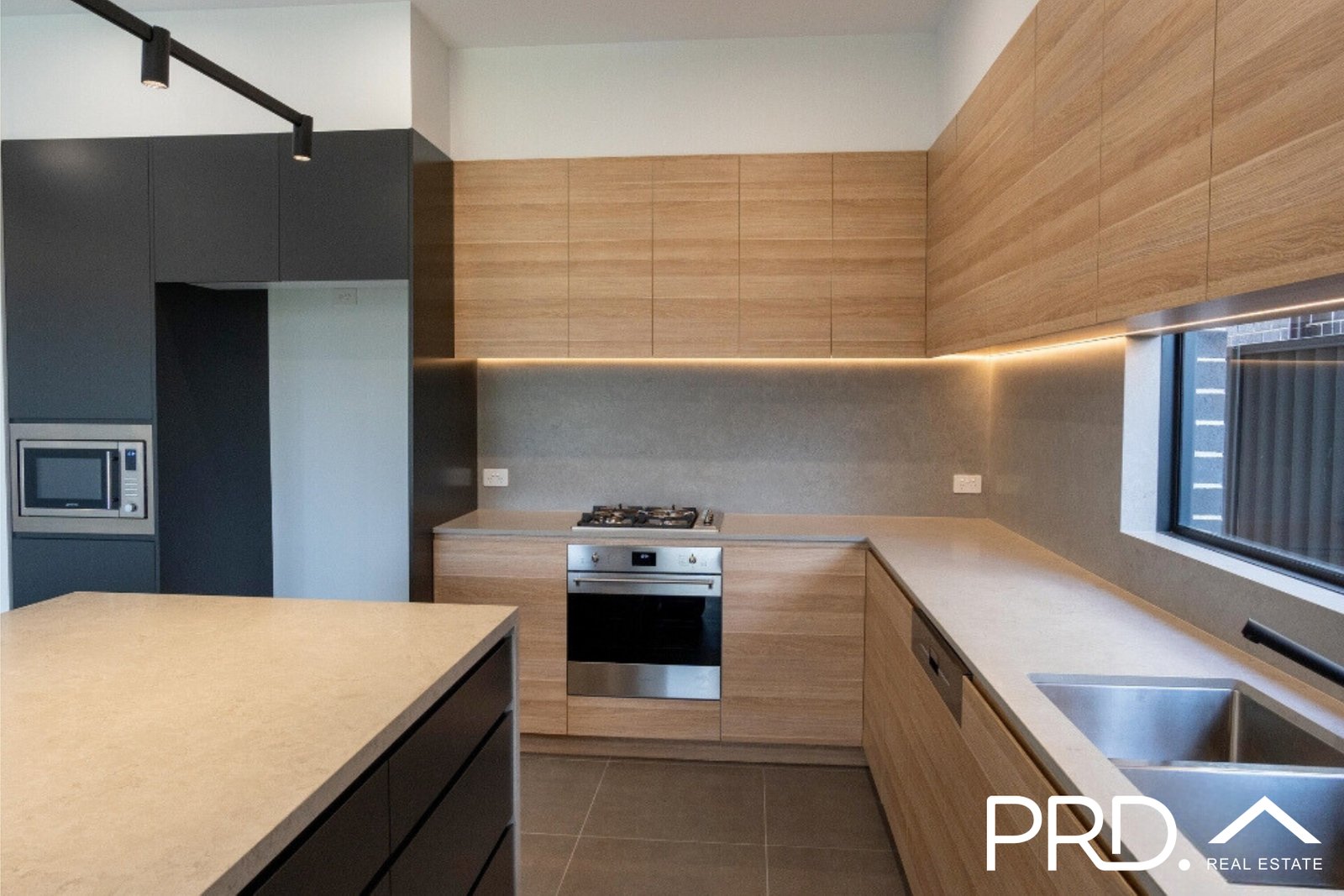 4a Alamein Road REVESBY HEIGHTS 4