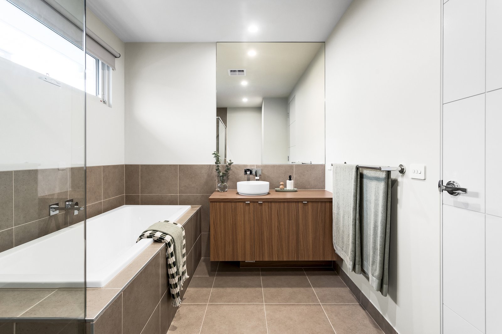 Real Estate and Property in 4A Alston Grove, St Kilda East, VIC