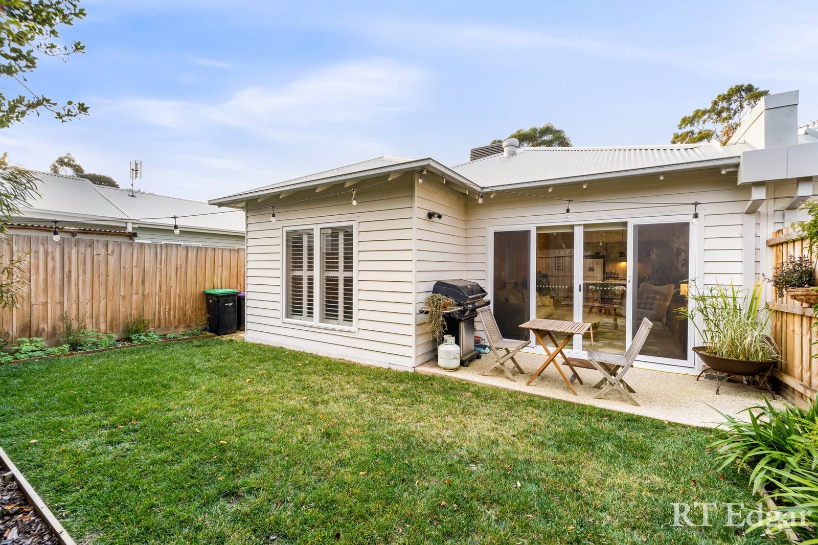 Real Estate and Property in 4A Anslow Street, Woodend, VIC