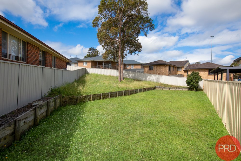 4A Antrim Close ASHTONFIELD 3