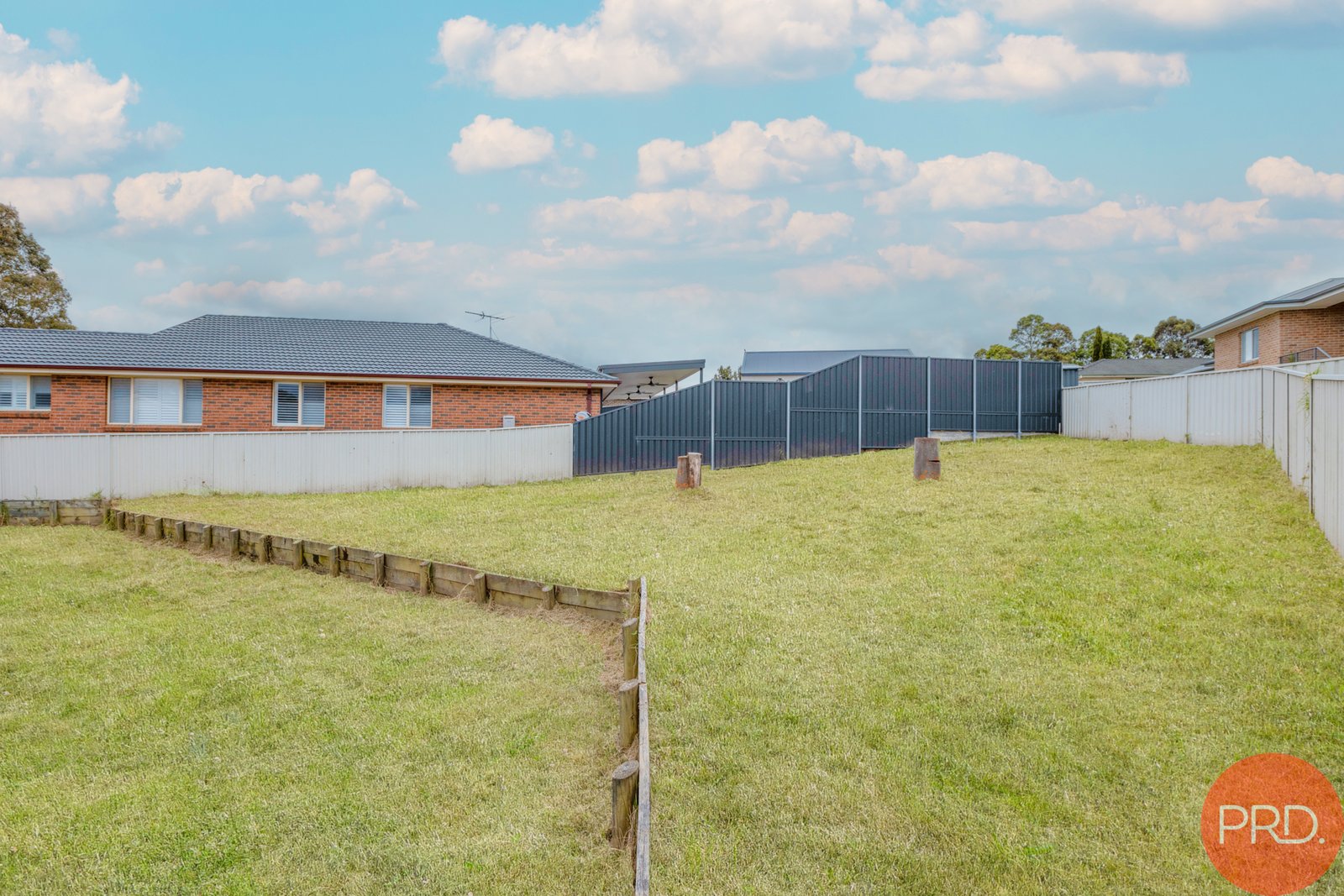 4A Antrim Close ASHTONFIELD 4