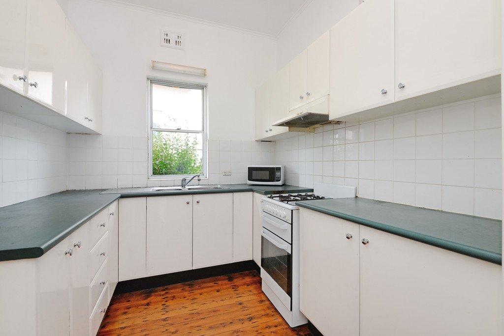 4a Colvin Street CARLTON 2