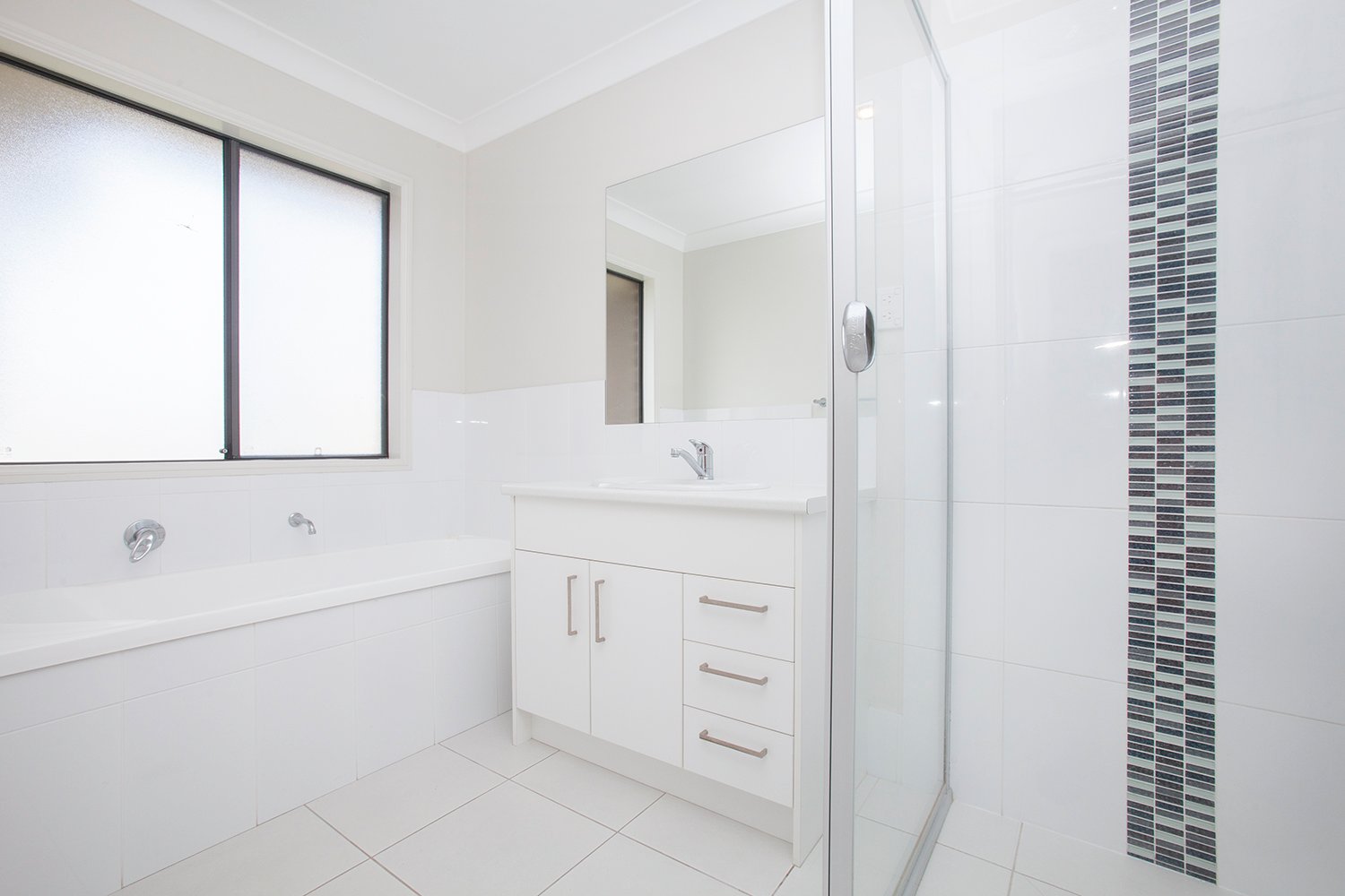 4a Connel Drive HEDDON GRETA 9