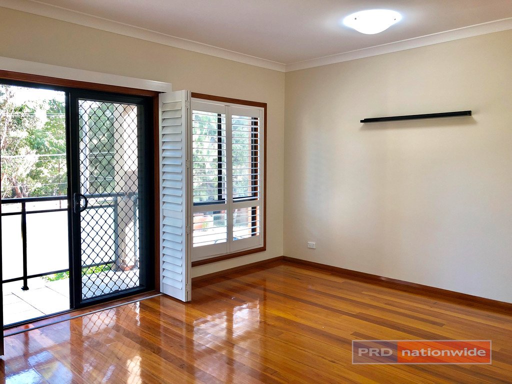 4a Forrest Road EAST HILLS 4