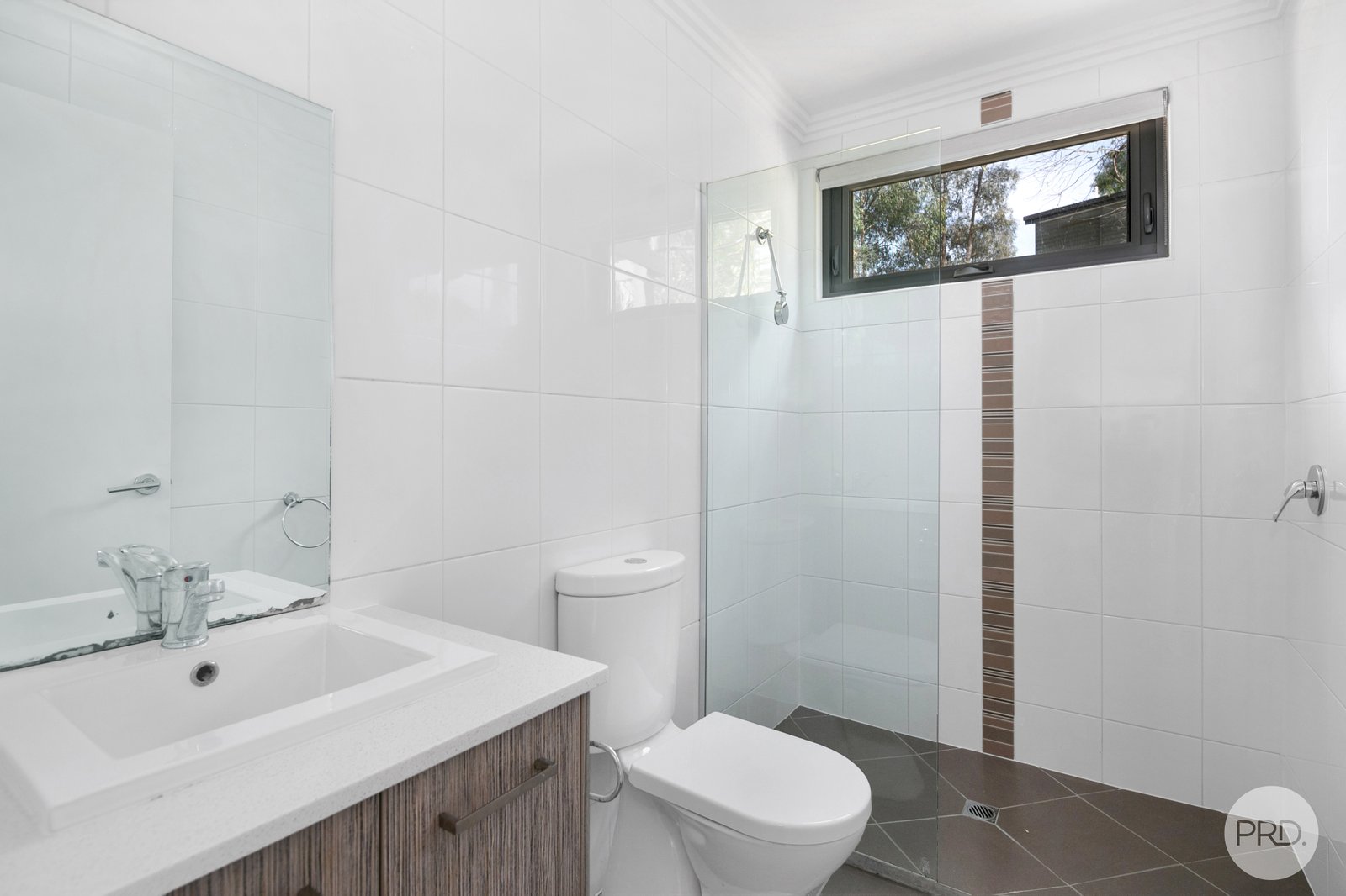 4A Hickory Lane CRESWICK 8