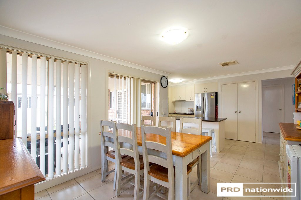 4a Lilly Pilly Court TAMWORTH 4